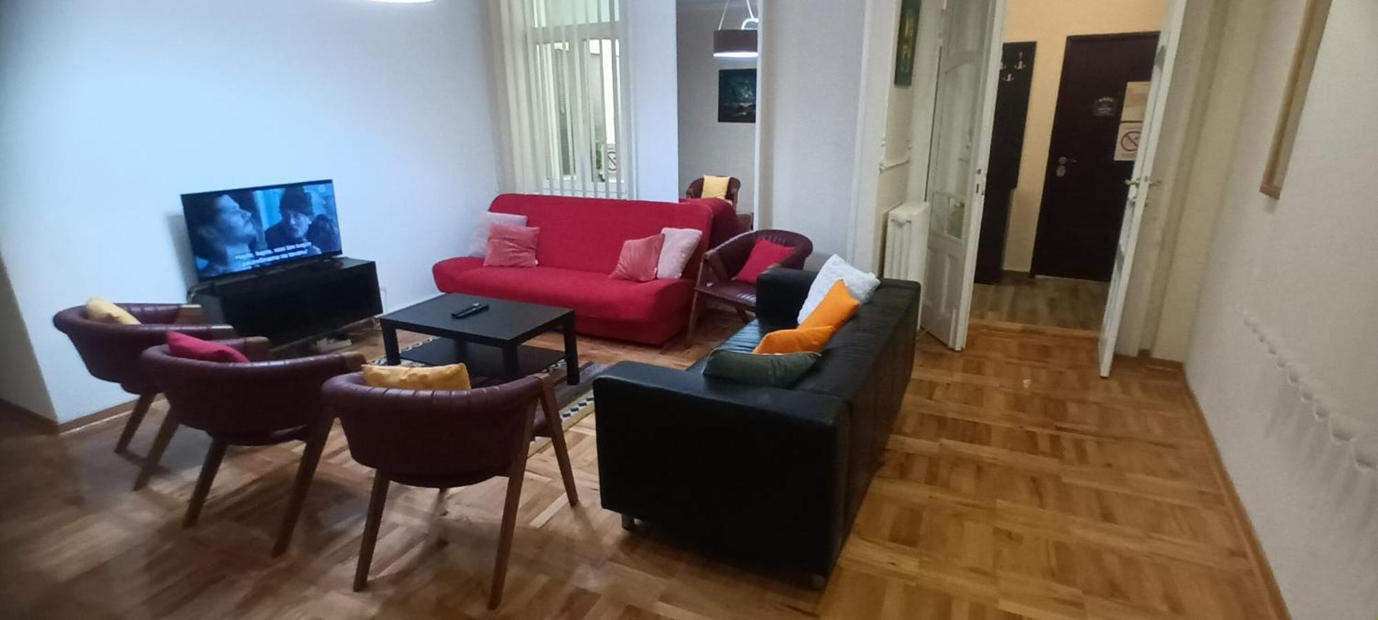 Authentic Belgrade Centre Apartments For Large Groups, Republic Square - Up To 47 People In 5 Apartments Pokoj fotografie